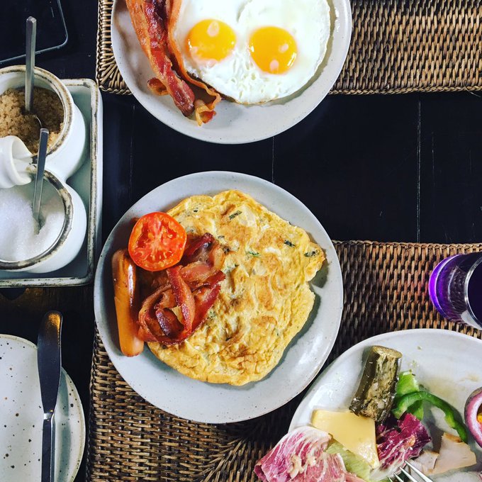 旅の朝食で大切な三つ|生物群